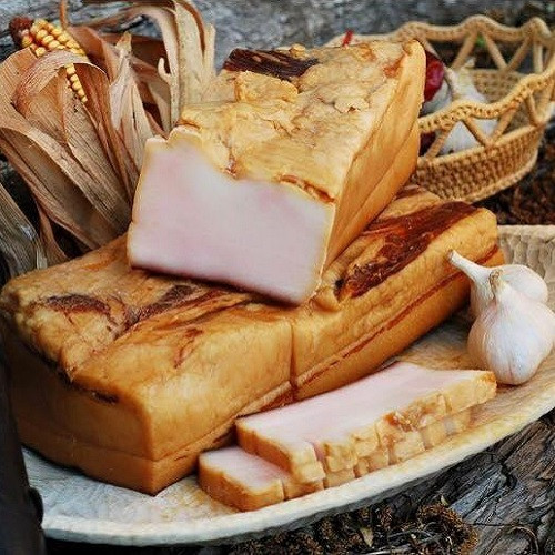 FÜSTÖLT SZALONNA - MANGALICA 